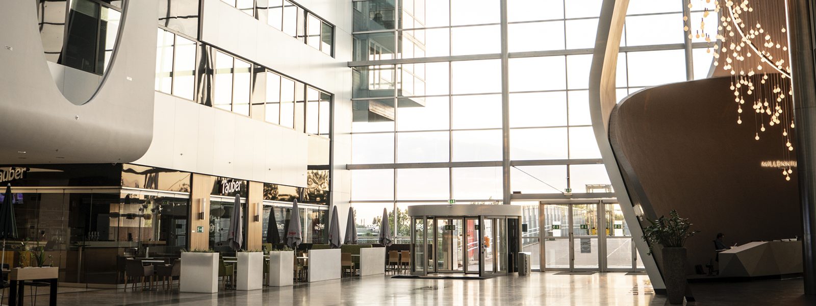 Offnungszeiten Millennium City